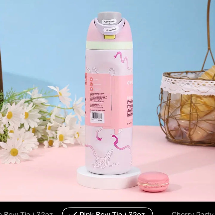 Stay Hydrated in Style – Vacuum Insulated Water Bottle with Straw Lid